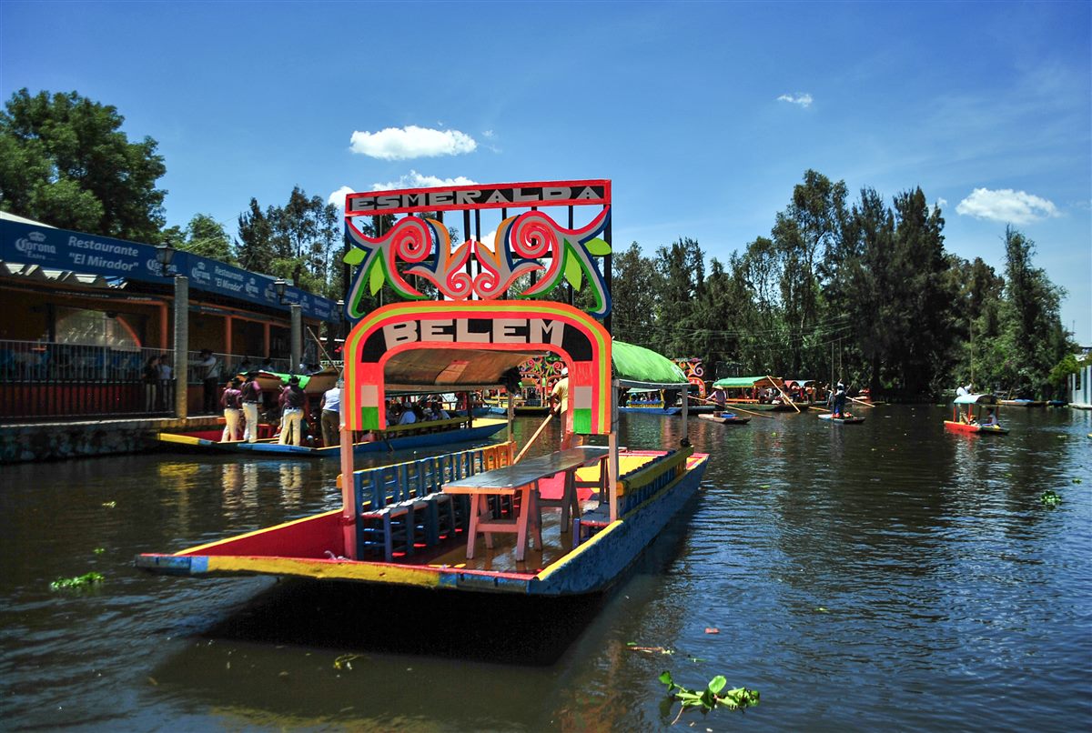 Xochimilco boat trajinera