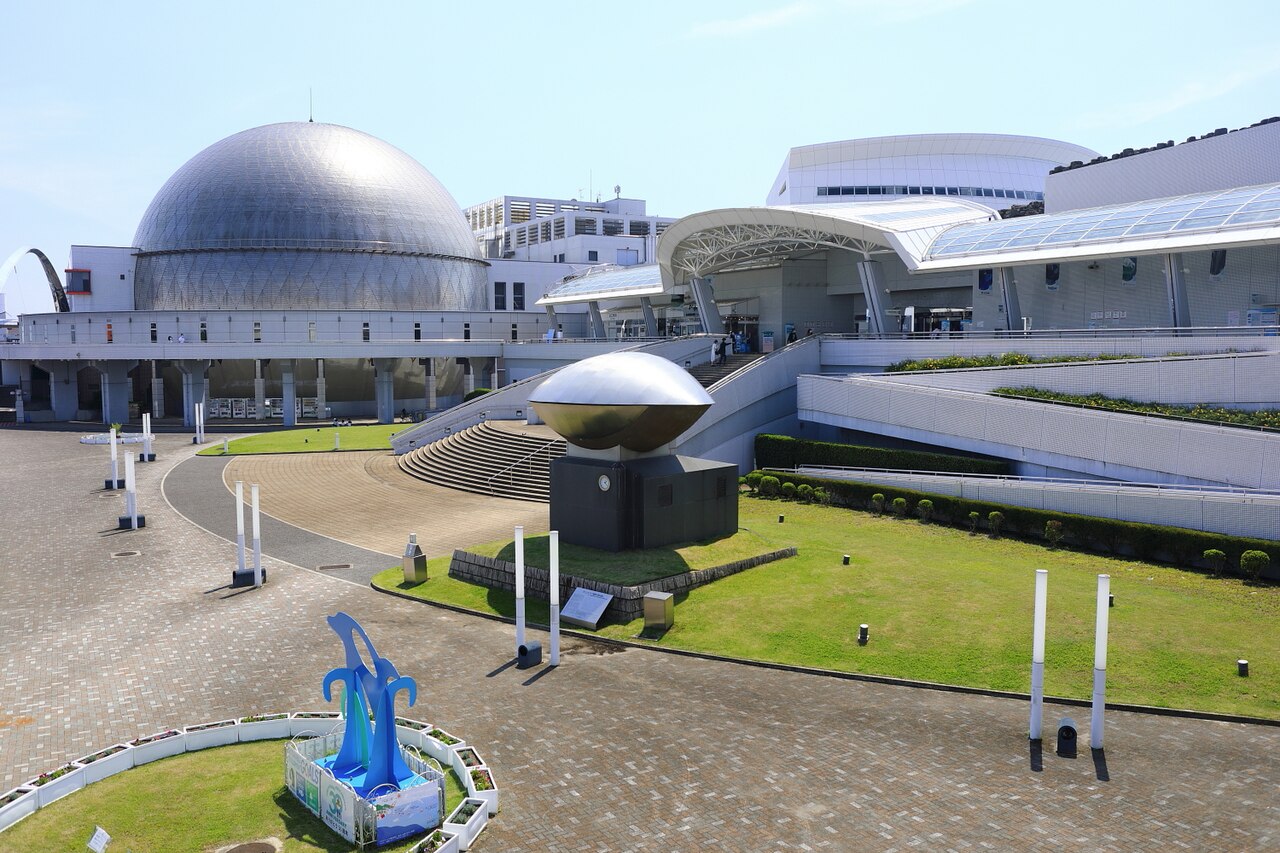 Port of Nagoya Aquarium สวนสัตว์น้ำ Orca และ Beluga นาโกย่า
