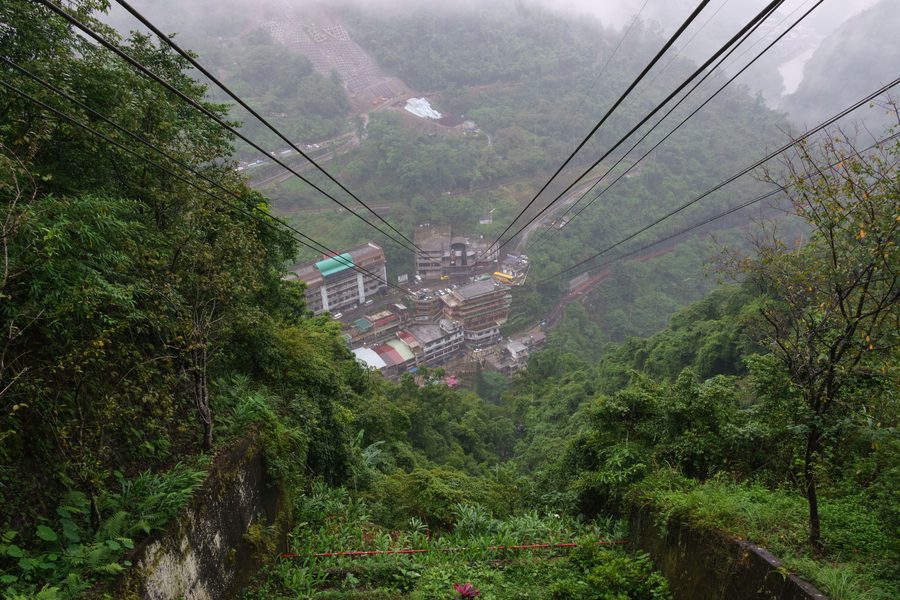 กระเช้า Sun Moon Lake Ropeway ลอยอยู่เหนือทะเลสาบสุริยันจันทรา ไต้หวัน