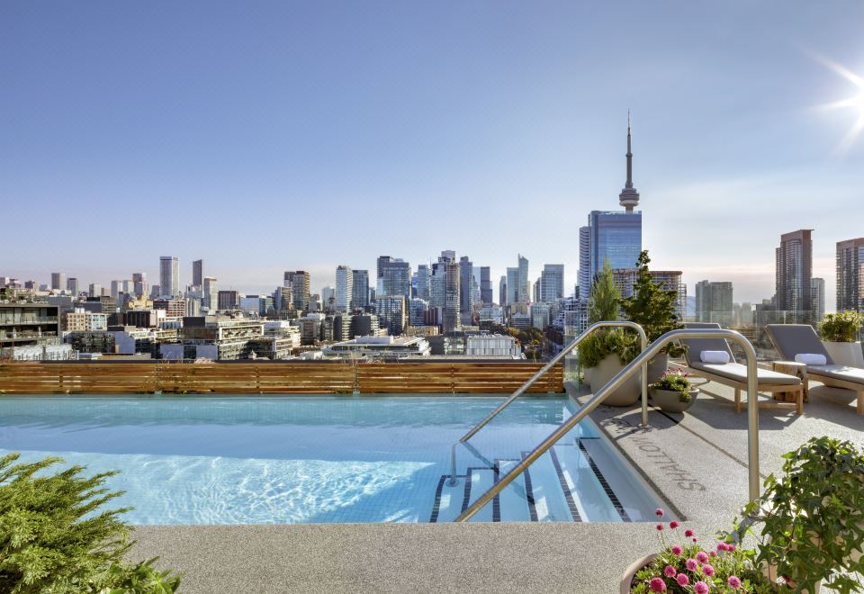 1 Hotel Toronto