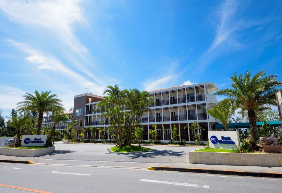Best Western Okinawa Onna Beach