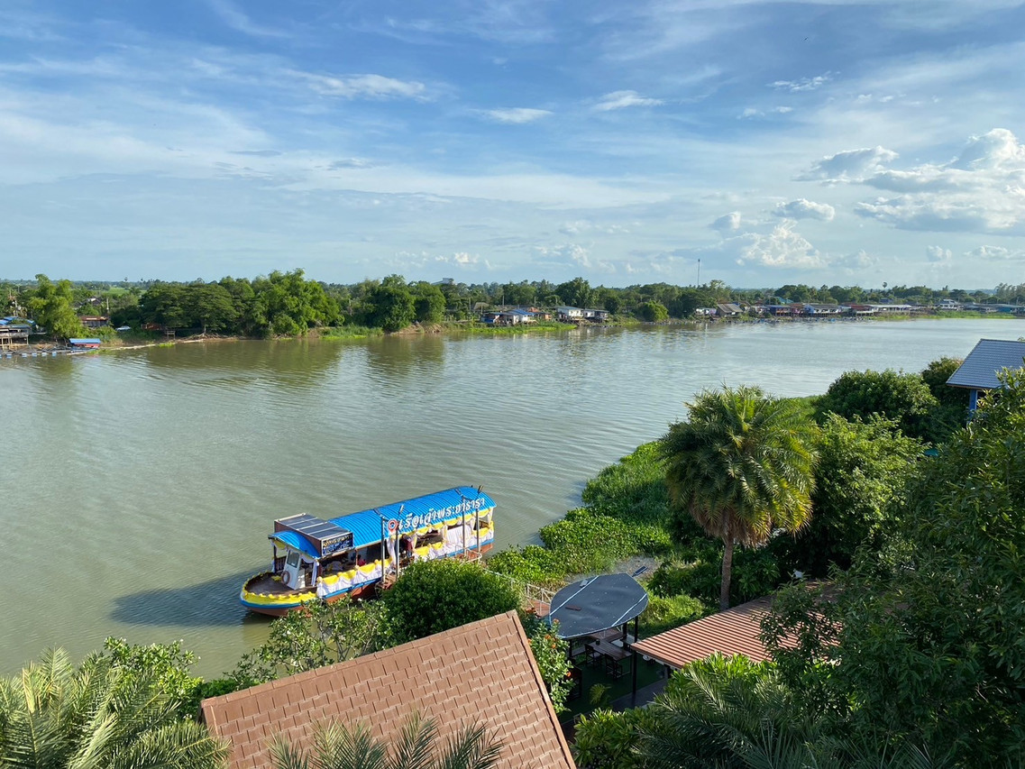 Chaophayathara Riverside Hotel