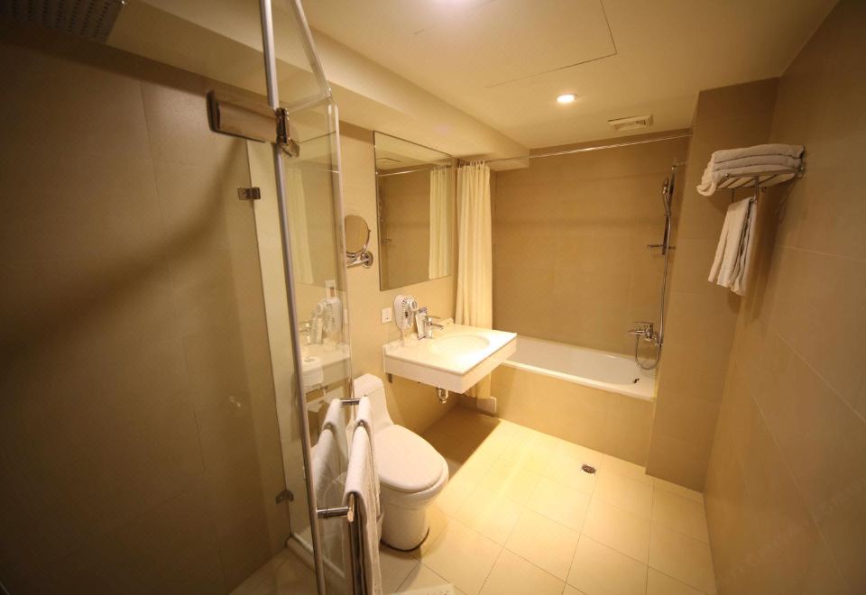วิวมุมสูงจาก Rooftop ส่วนกลาง City Suites Taichung Wuchuan