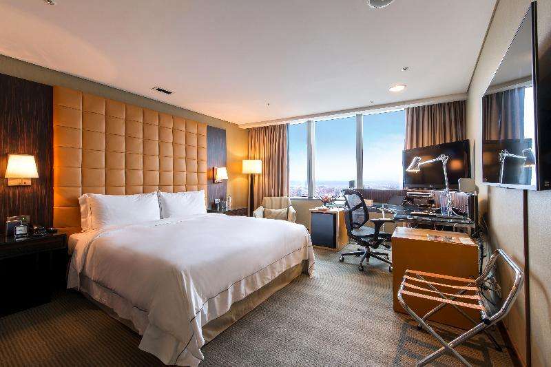 ห้องพักคิงไซส์ Hotel ONE Taichung วิวเมืองไถจงจากชั้นสูง