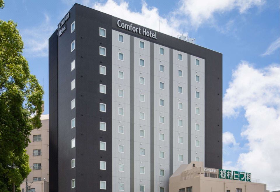Comfort Hotel ERA Ise near station entrance