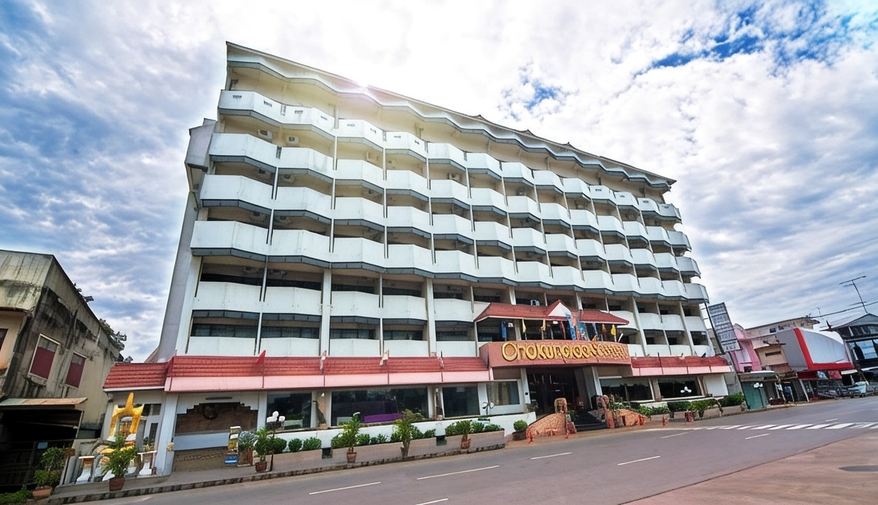Chakungrao Riverview Hotel