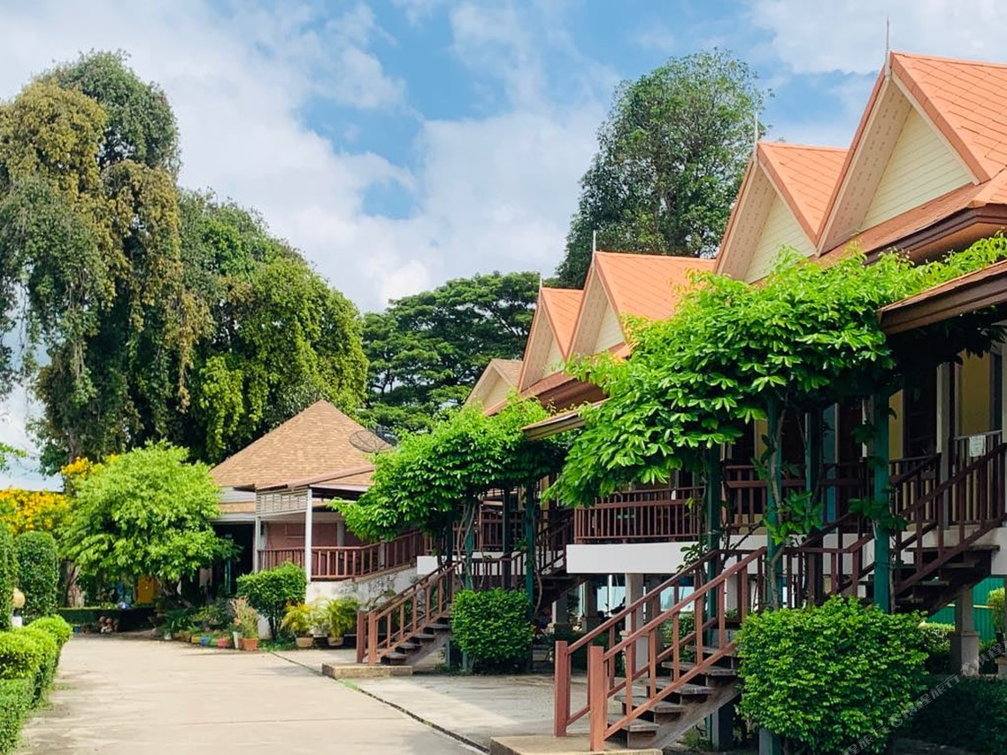 Mango House Resort