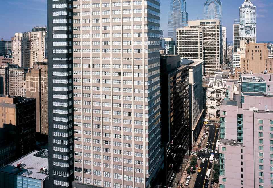 Loews Philadelphia Hotel