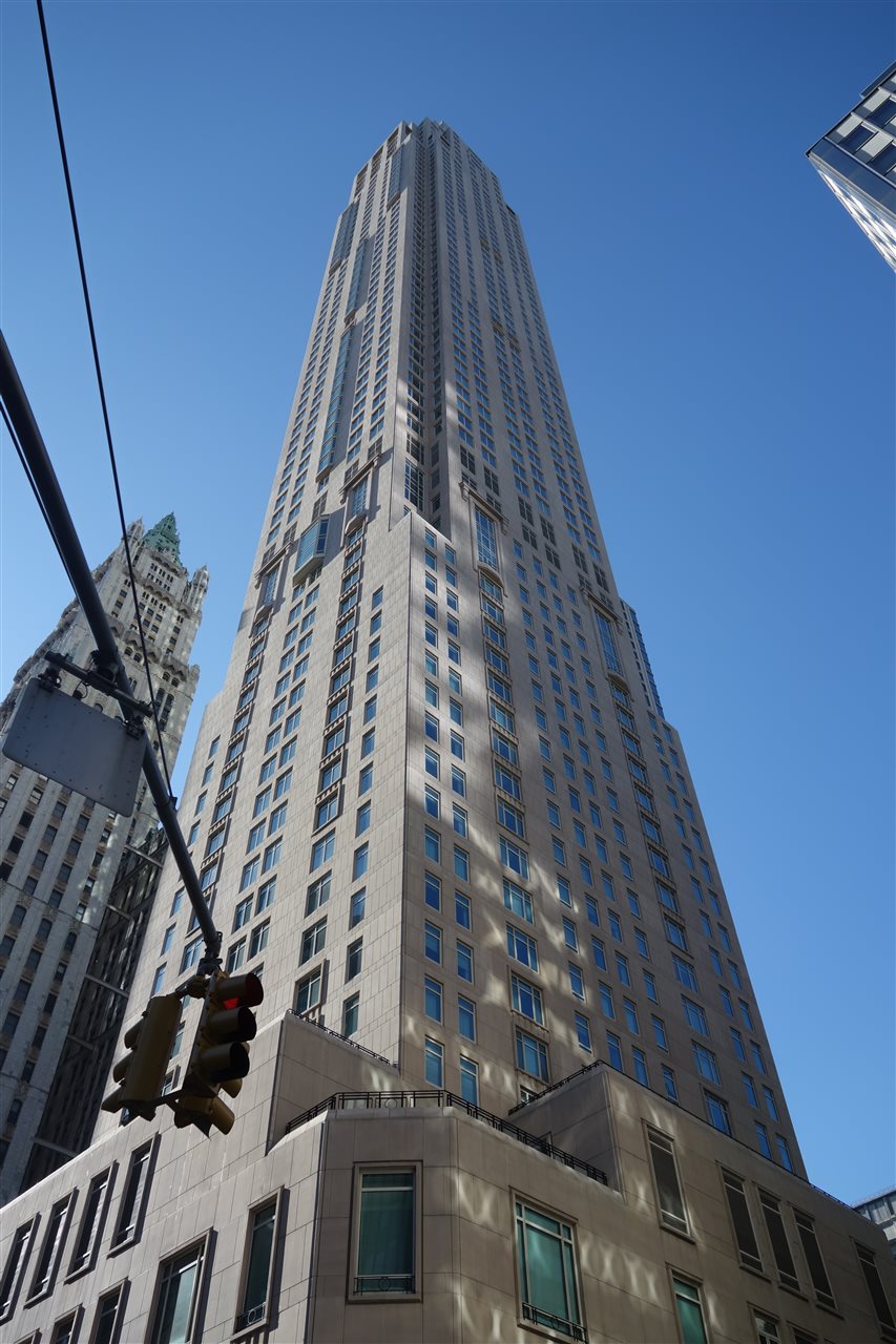 Four Seasons Hotel New York Downtown