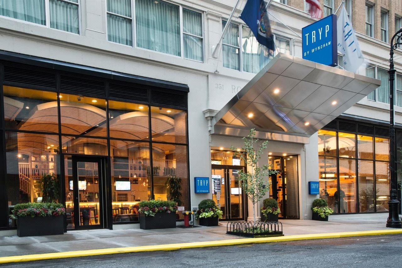 TRYP by Wyndham New York City Times Square / Midtown
