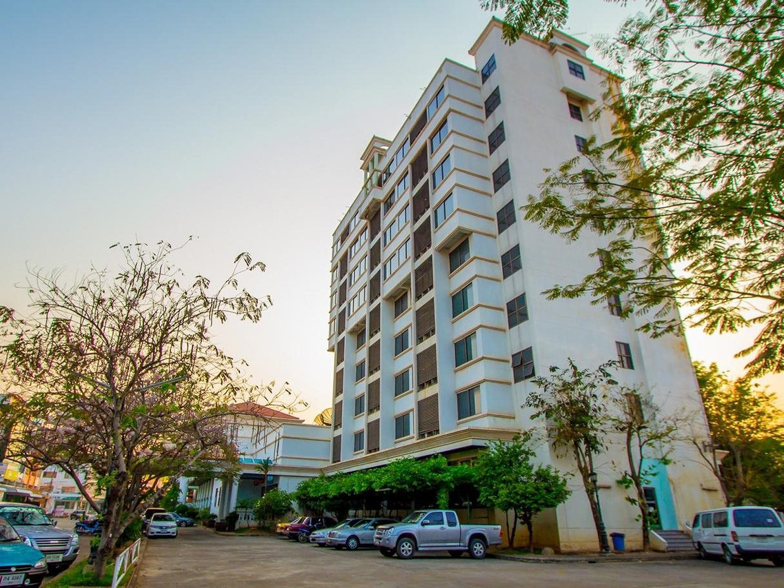 Phichit Plaza Hotel