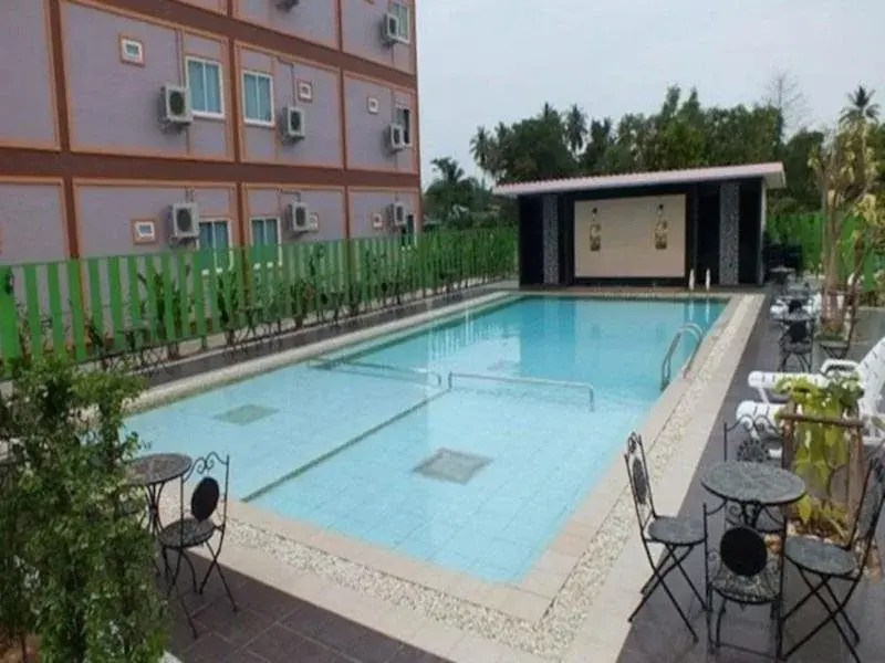 Thanasiri Hotel and Resort Sa Kaeo