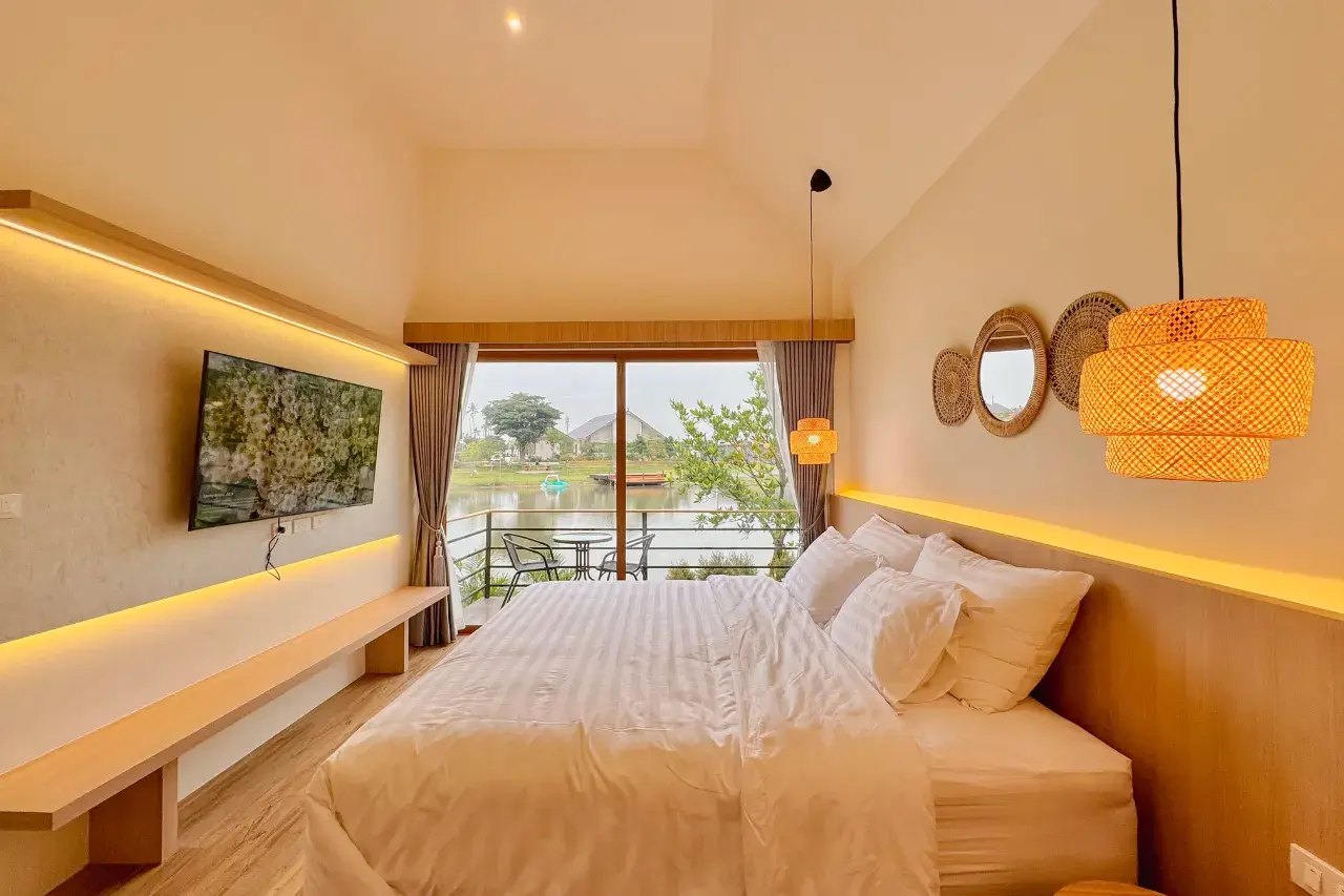 ห้องวิลล่า Isaree Natural Resort มีระเบียงมองวิวทะเลสาบ