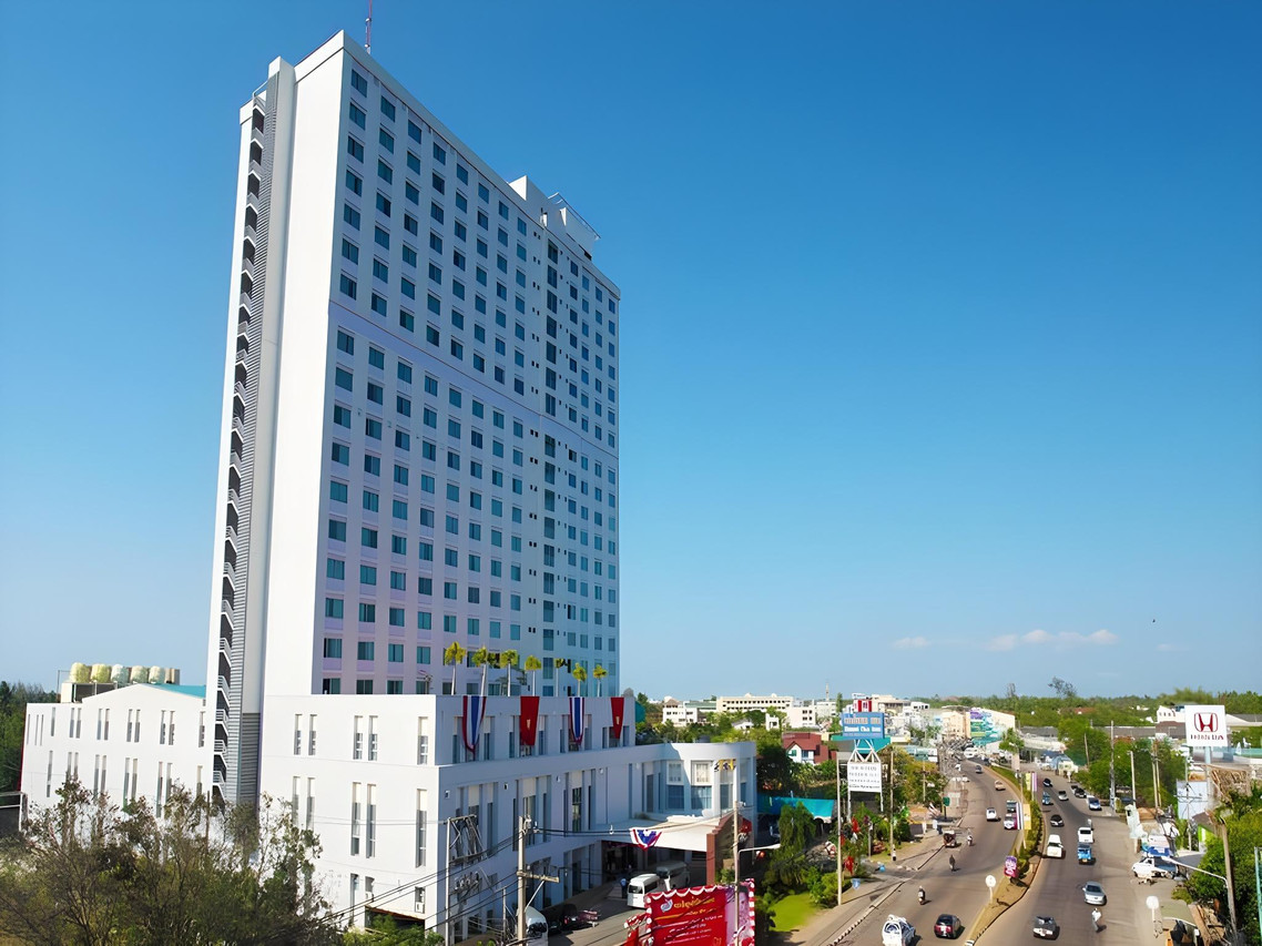 Diamond Plaza Hotel Surat Thani