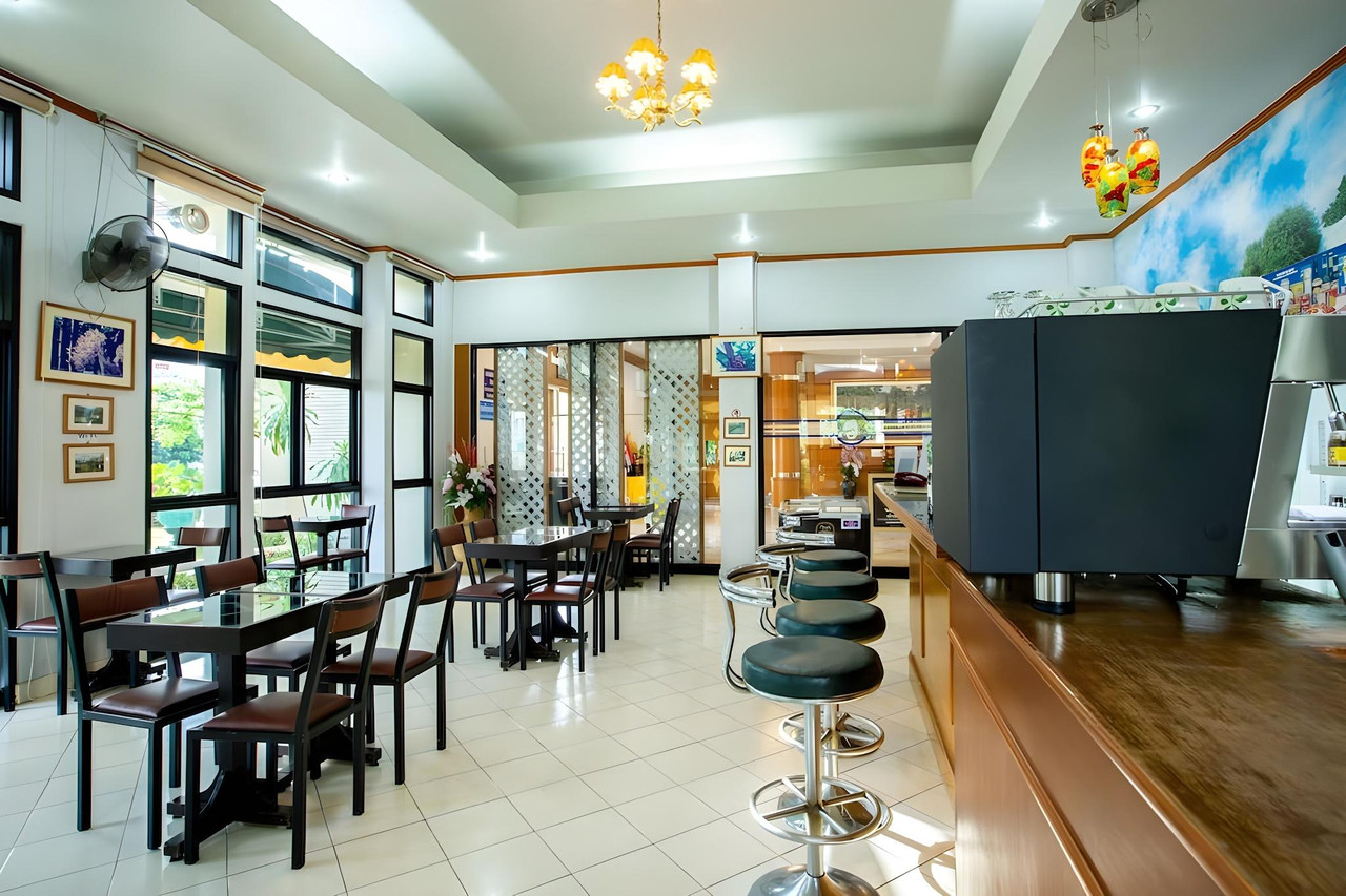 ห้องอาหาร Majestic Restaurant จุดเสิร์ฟบุฟเฟ่ต์เช้า