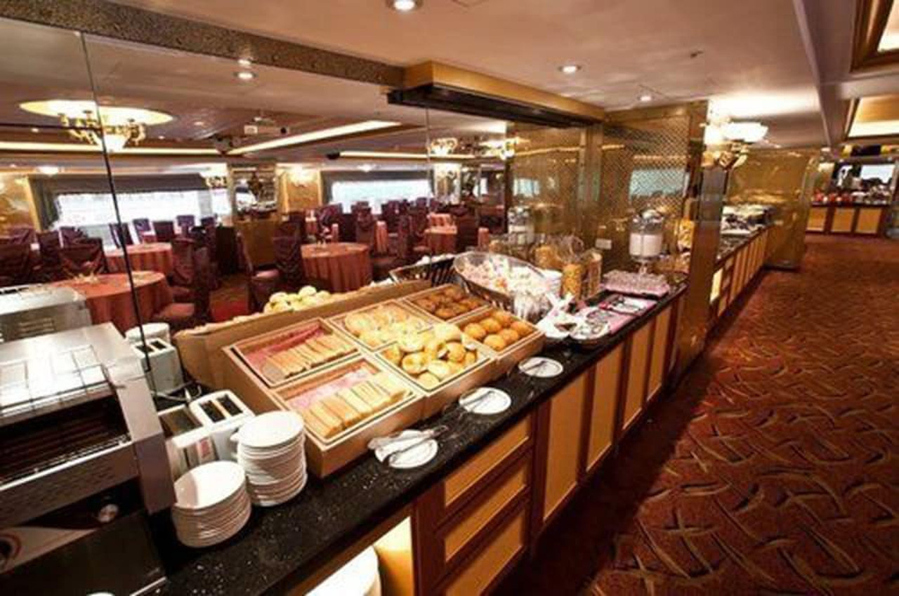 ร้านอาหารและพื้นที่บุฟเฟต์ของ Cosmos Hotel Taipei