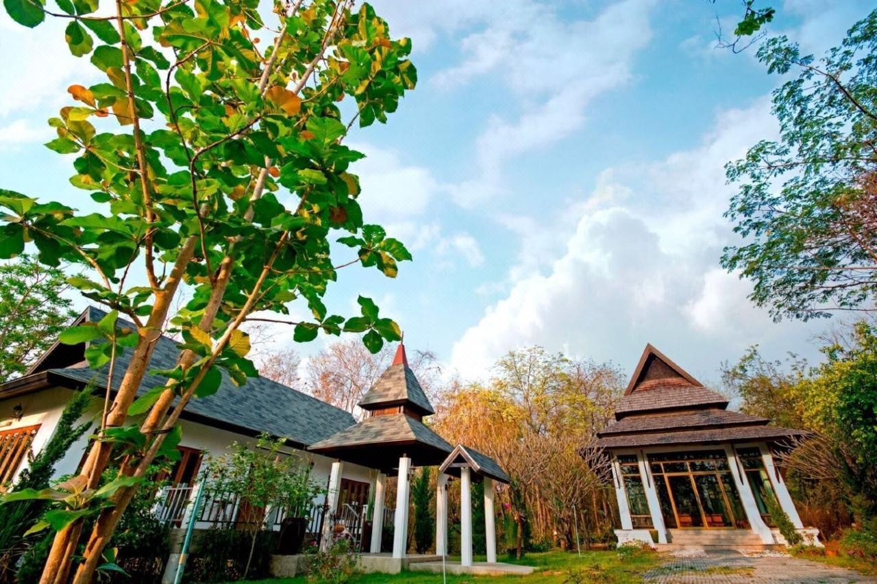 Tak Andaman Hotel