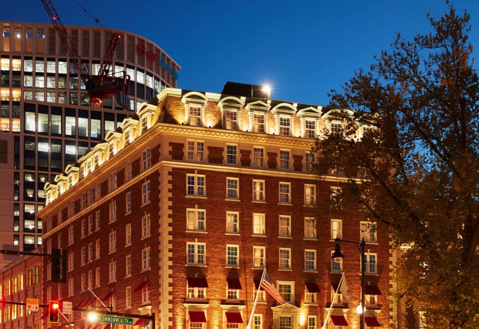 The Eliot Hotel